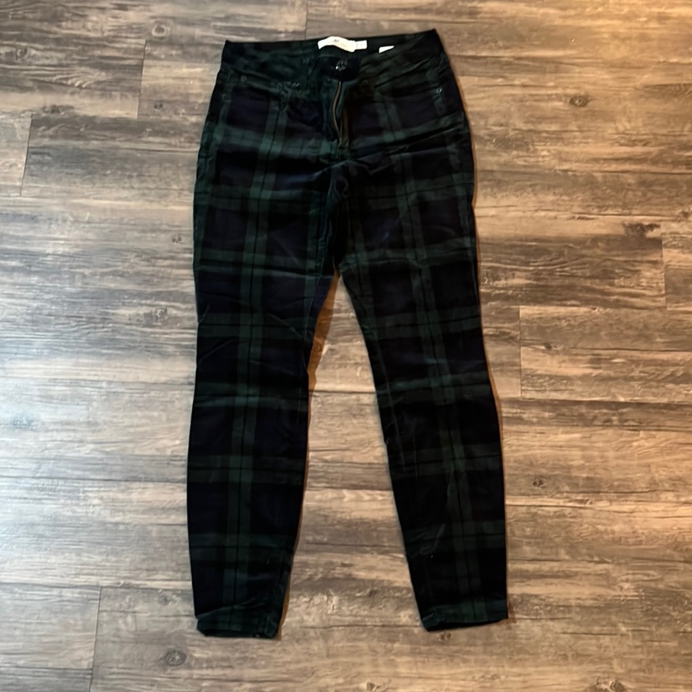 Wms. Vineyard Vines Plaid Suede Pants, 6.